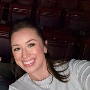 Meet your Posher, Laurel